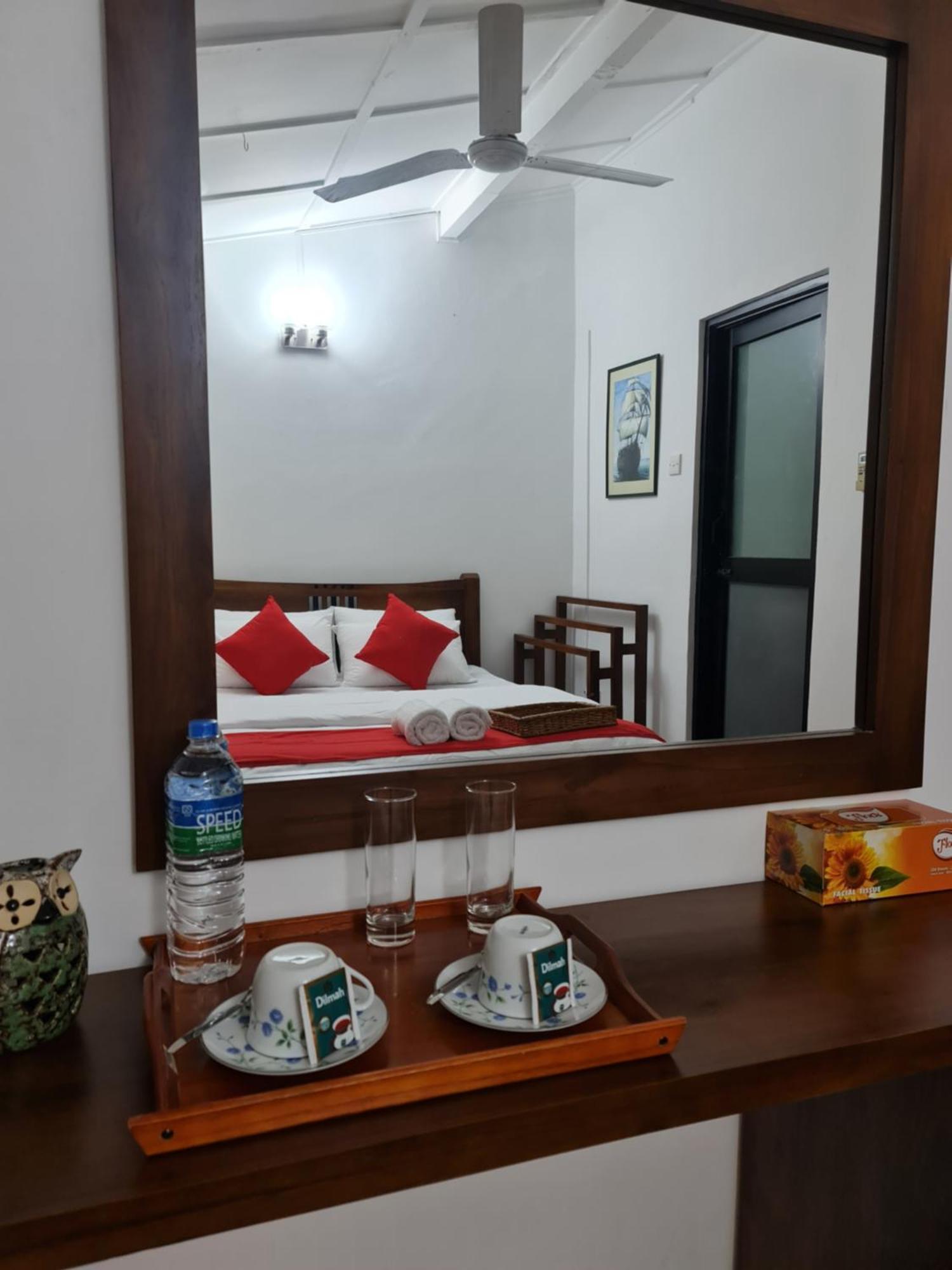 Hello Kandy Homestay Экстерьер фото