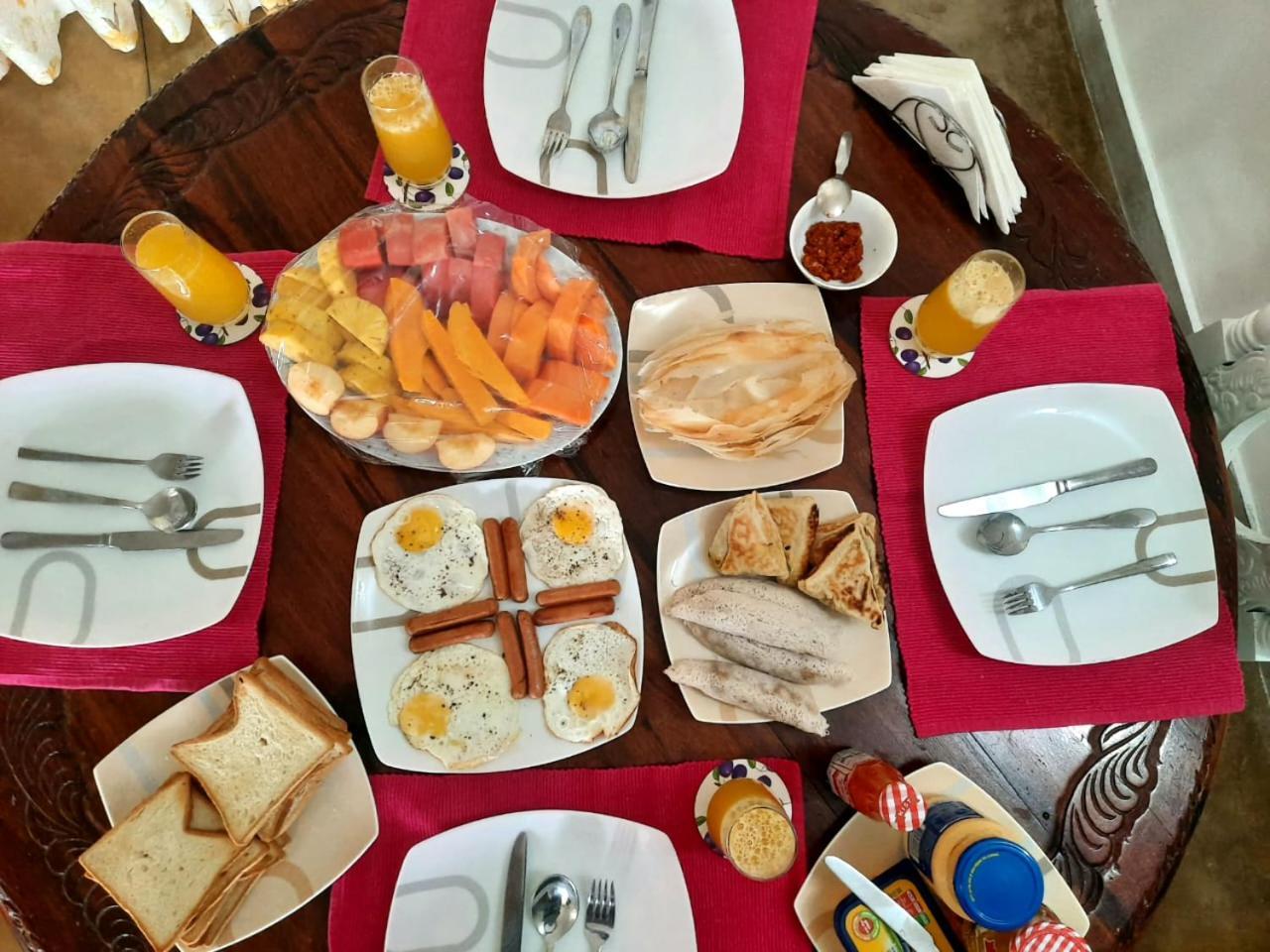 Hello Kandy Homestay Экстерьер фото